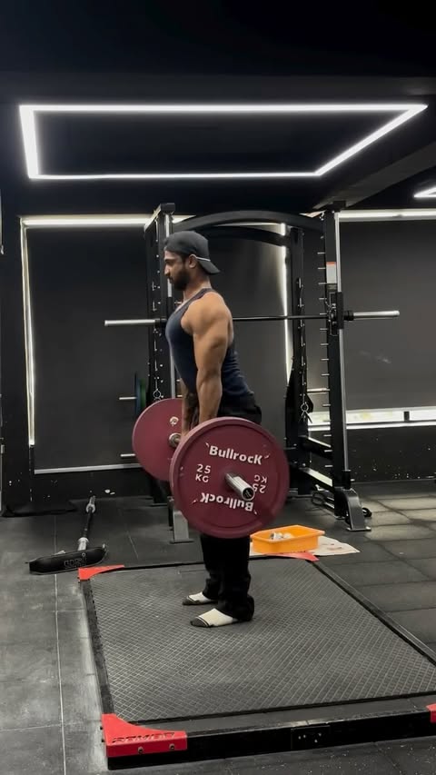 Instagram post by @roshantirunagaript for MuscleBlaze. Caption reads: Need variations?
Get your Biozyme Whey now and....