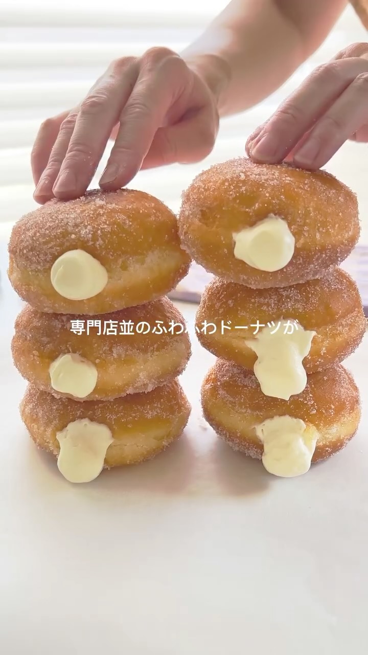 Instagram post by @sa3na7an3as for Canva. Caption reads: いいね！作りたい！と思ったらコメントに
『❤️』をポチっとしてくれたら嬉しいです🥰

　
....