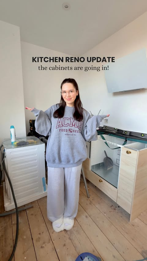 Instagram post by @gabbieshome for Plank Hardware. Caption reads: it’s time for another kitchen renovation update....