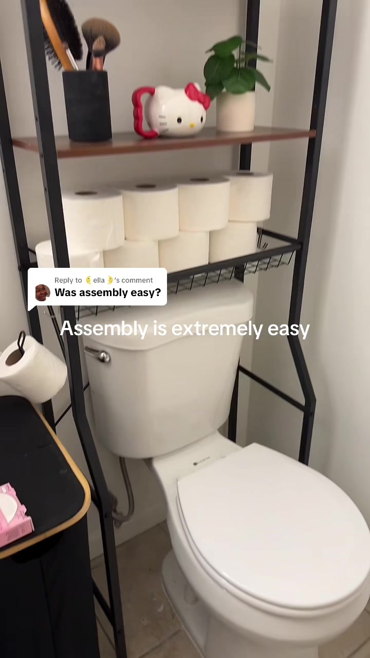 TikTok post by @leila_ugc3 for Sweetcrispy S. Caption reads: [...] than 30 min. Over the toilet shelf....