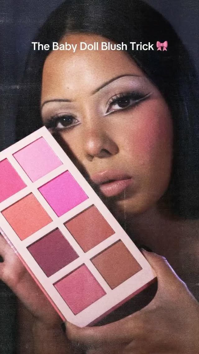 Instagram post by @anitakartistry for Juvia's Place. Caption reads: [...] & Bronzed Blurring Pro Palette from....
