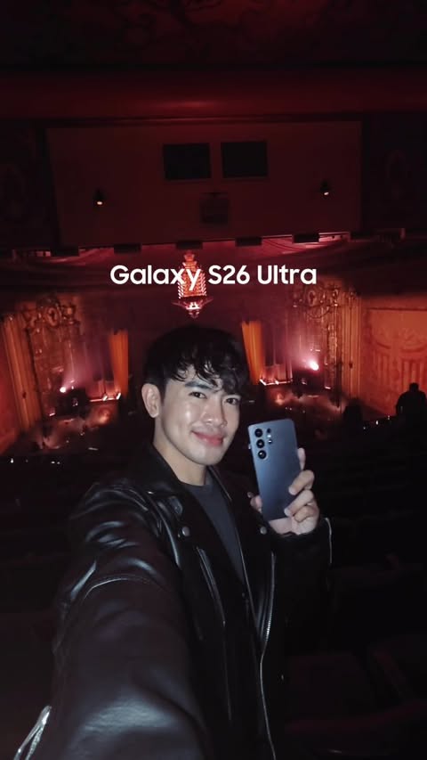Instagram post by @arshiethromycin for Samsung Philippines. Caption reads: Got the last row seat in the balcony section for....