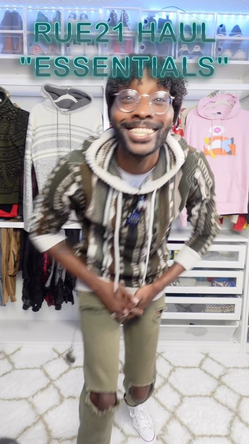 Instagram post by @charmingkstylez for rue21. Caption reads: [...] out these essentials and must haves from....