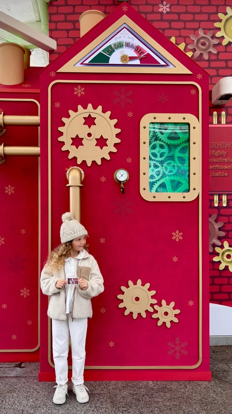 Instagram post by @wishyouwerehere_poppy for Westfield London. Caption reads: [...] MAGICAL TIME AT THE GROTTO 🎅🏻 ✨....