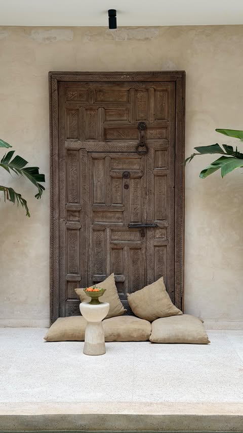 Instagram post by @armellebrown for Mister Zimi. Caption reads: What I wore in Marrakech @misterzimi 🤍 Your....