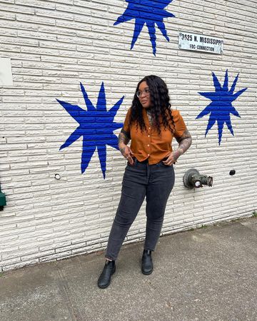 Instagram post by @xeyesadjust for Tradlands. Caption reads: [...] my coast camp shirt in sienna from....