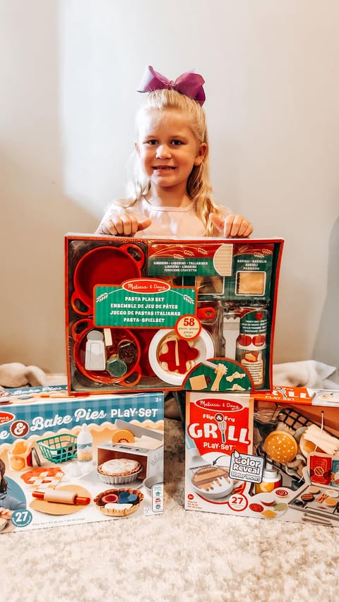 Instagram post by @natalie.anne.white for Melissa & Doug. Caption reads: Looking for the perfect gifts this Christmas… Look....