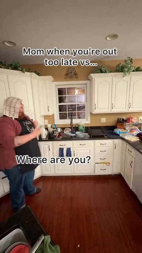Instagram post by @theplumpcover for C4 Energy. Caption reads: Either way ur ded @c4energy #c4partner #meme....