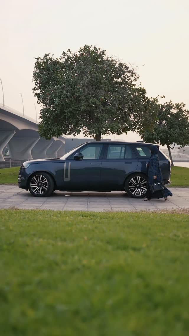 Instagram post by @maryamalshamsi.95 for Land Rover. Caption reads: Range Rover Vogue PHEV
@rangerover 
#rangerover.