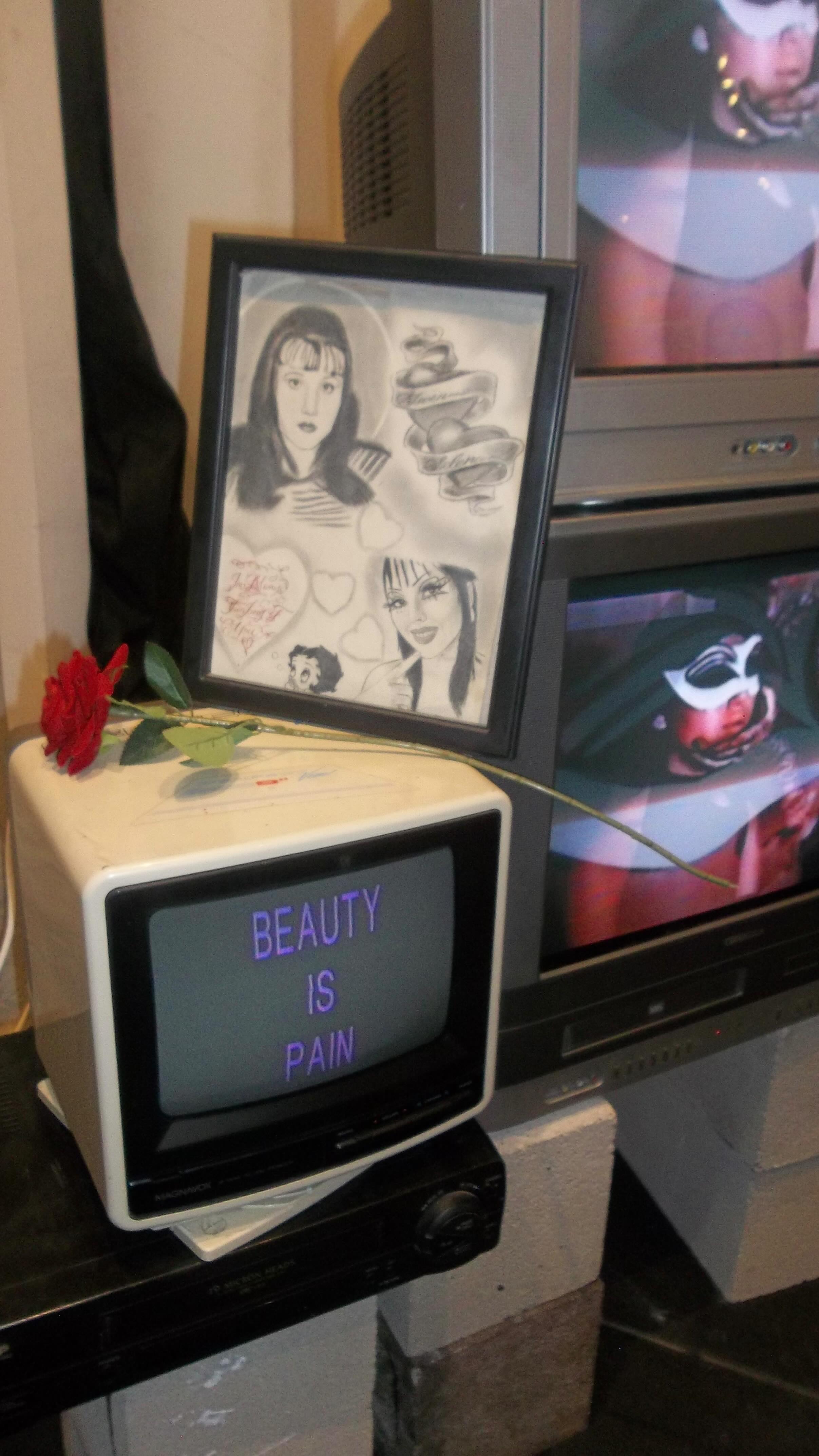 Instagram post by @anythingforselenaaassss for Sugarpill Cosmetics. Caption reads: Beauty Is Pain masterclass day 1 overview....