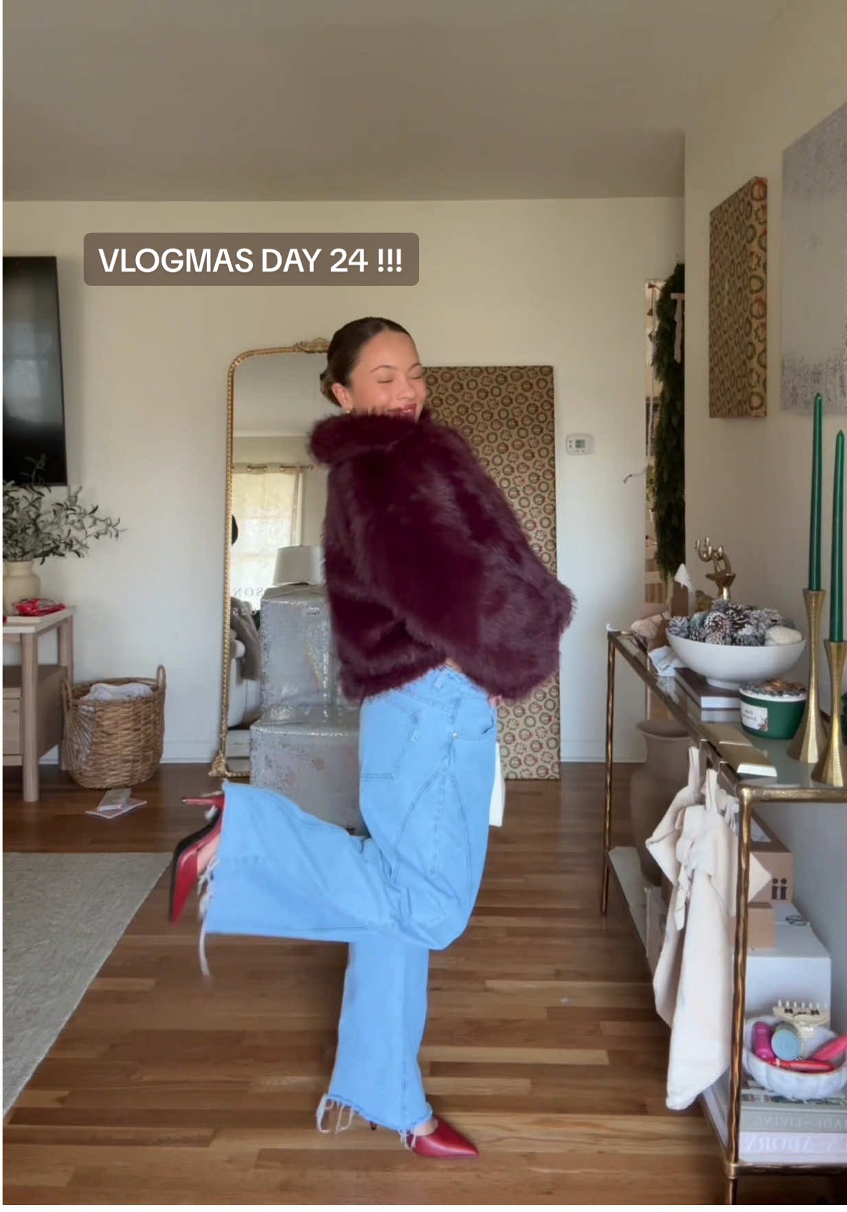 TikTok post by @annadawnphillips for Aerie. Caption reads: christmas eve day in my life !!!!!!!! vlogmas day....