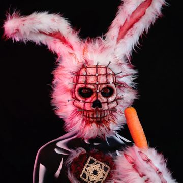 Instagram post by @ssipe_ for Ben Nye Makeup. Caption reads: [...] palette. Stage blood and thick blood....