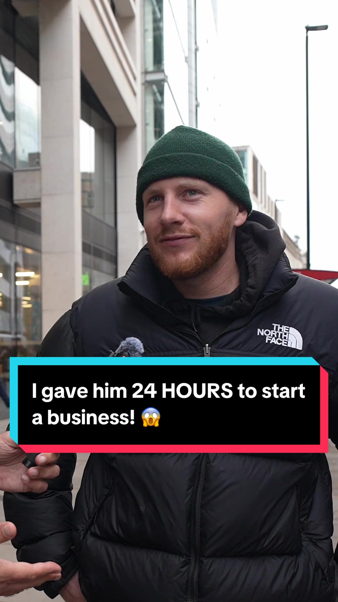 TikTok post by @simonsquibb for Fiverr. Caption reads: [...] can sign up through the link in bio 🔗....