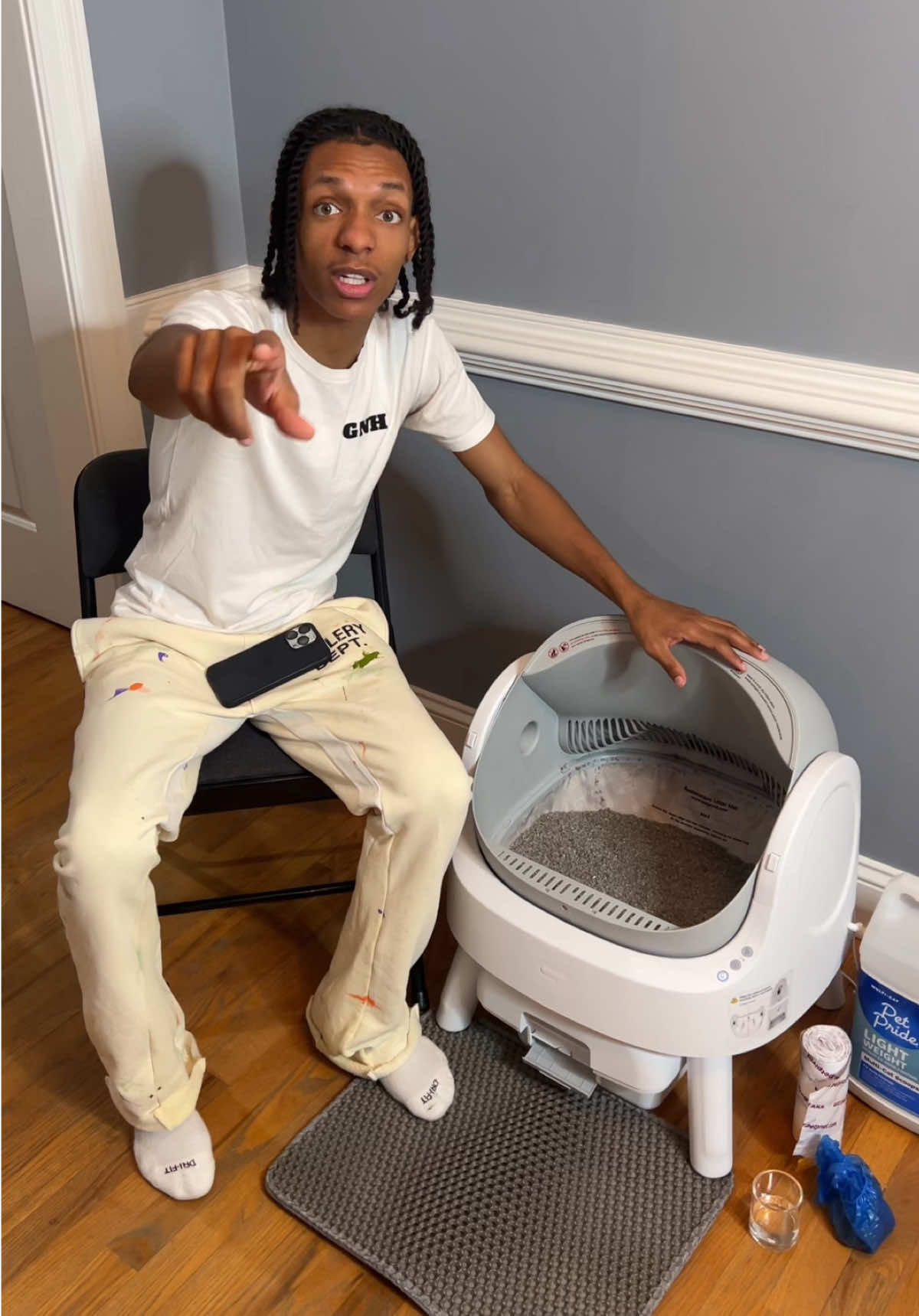 TikTok post by @montezwilson for PetPivot. Caption reads: This is why your house stinks😷🐈@PetPivot US....