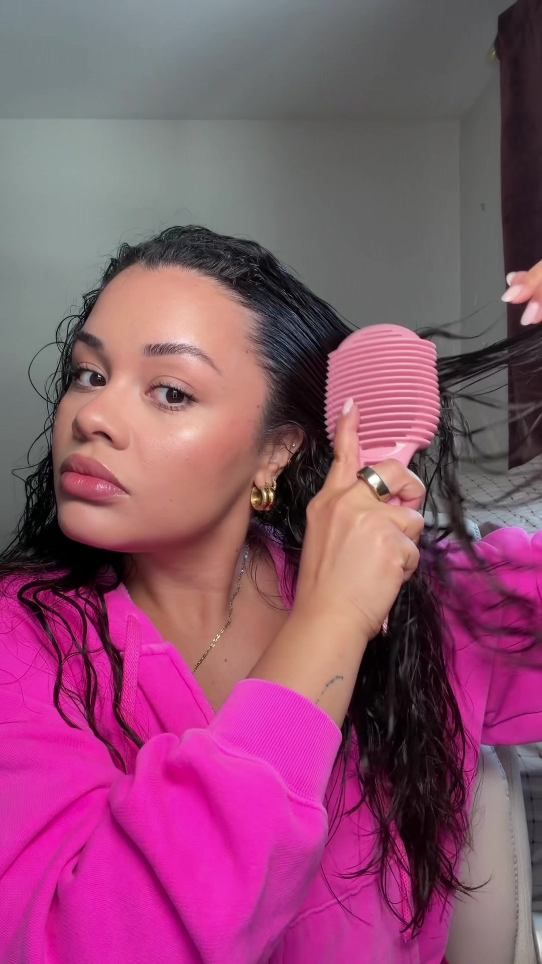 TikTok post by @jainaazalea for Conair. Caption reads: #ConairPartner | Just stepped up my curl routine....