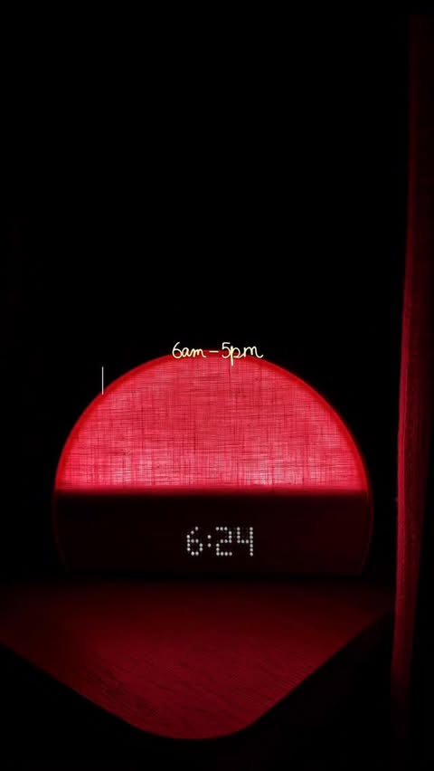 Instagram post by @kayymrose for DFYNE. Caption reads: [...] my 9-5 in finance for fitness....