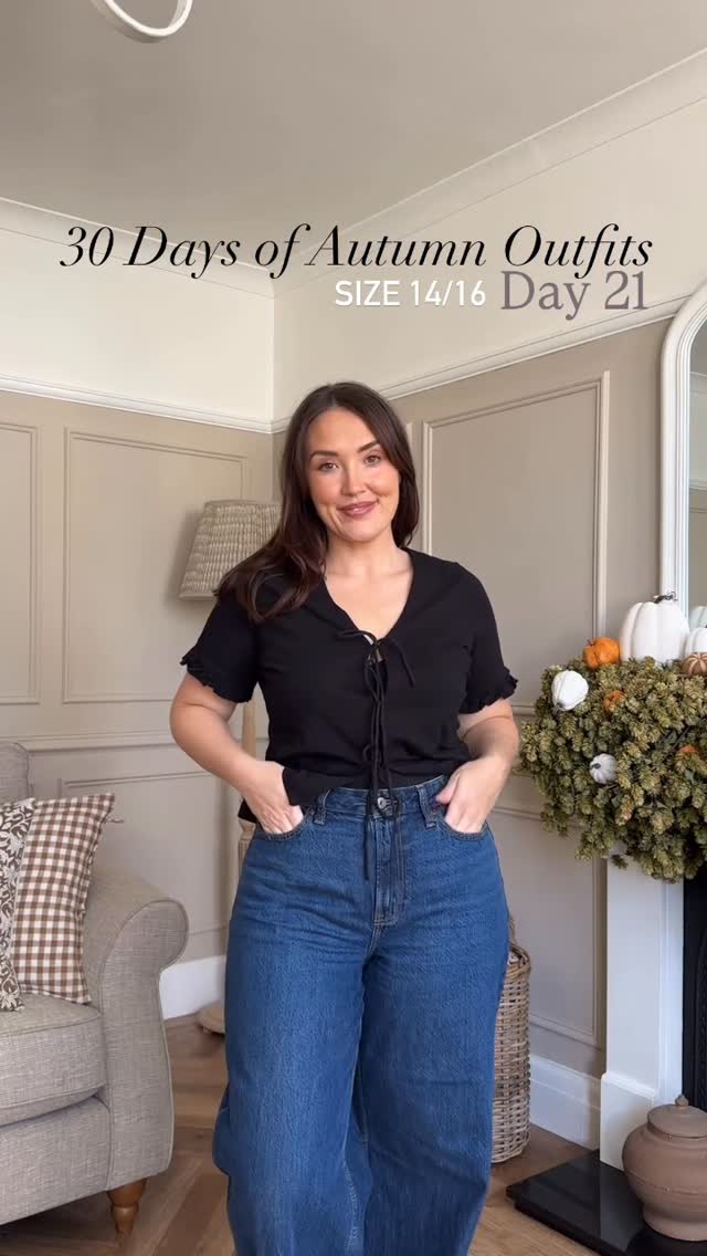 Instagram post by @rosiehenshawhome for Next Press. Caption reads: Day 21 ❤️ it's also Friday 🙌 I honestly am so....