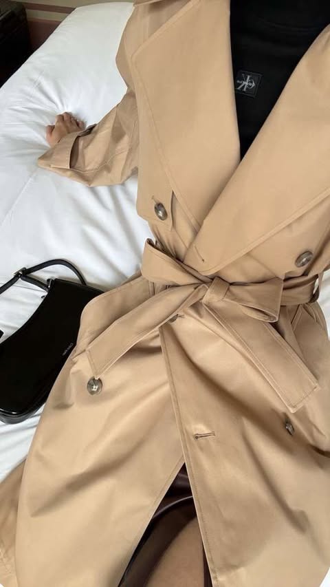 Instagram post by an influencer for Calvin Klein. Caption reads: [...] New York day? @zalando @calvinklein....