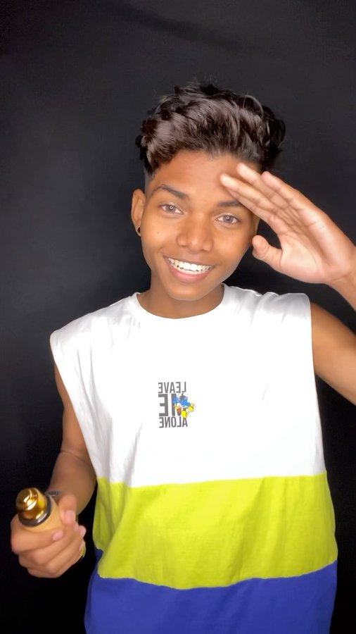 Instagram post by @andy_lucifer_ for Balu Herbals. Caption reads: @Baluherbals face glowing [...].