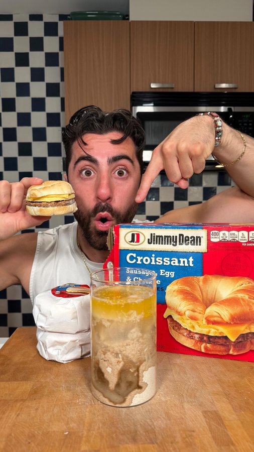 Instagram post by @joey_wellness for Rise & Puff. Caption reads: We have freezers for a reason

@riseandpuff makes....