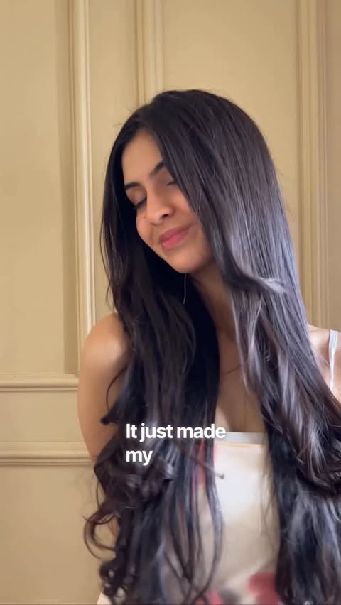 Instagram post by @siddhigidwani____ for Hilary Rhoda Cosmetics. Caption reads: Comment for link🤍 . . . #Ad #hilaryroda....