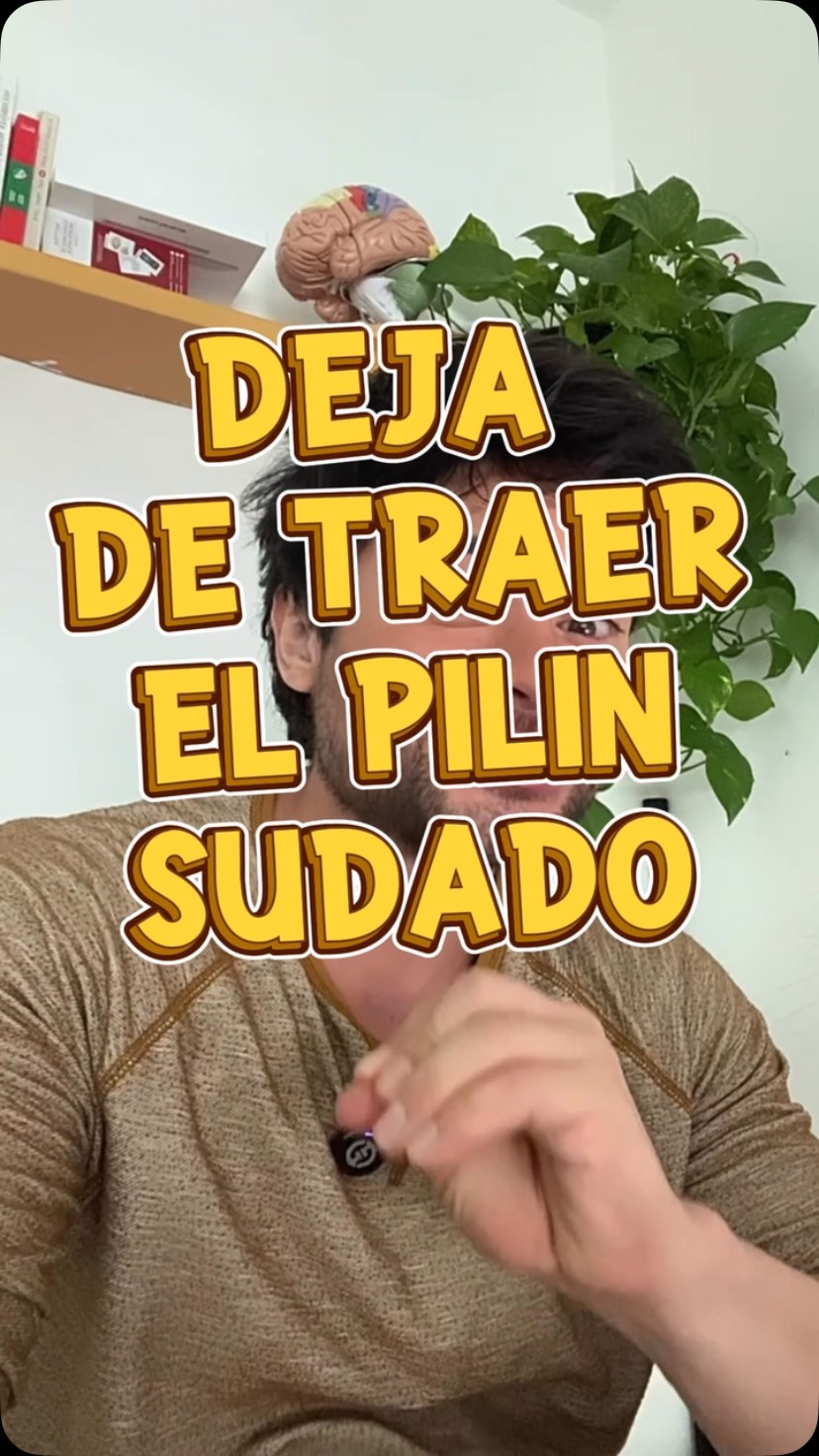 Instagram post by @dr.miguelpadilla for Old Spice. Caption reads: Consejo para que huelas bien todo el día, este tip....