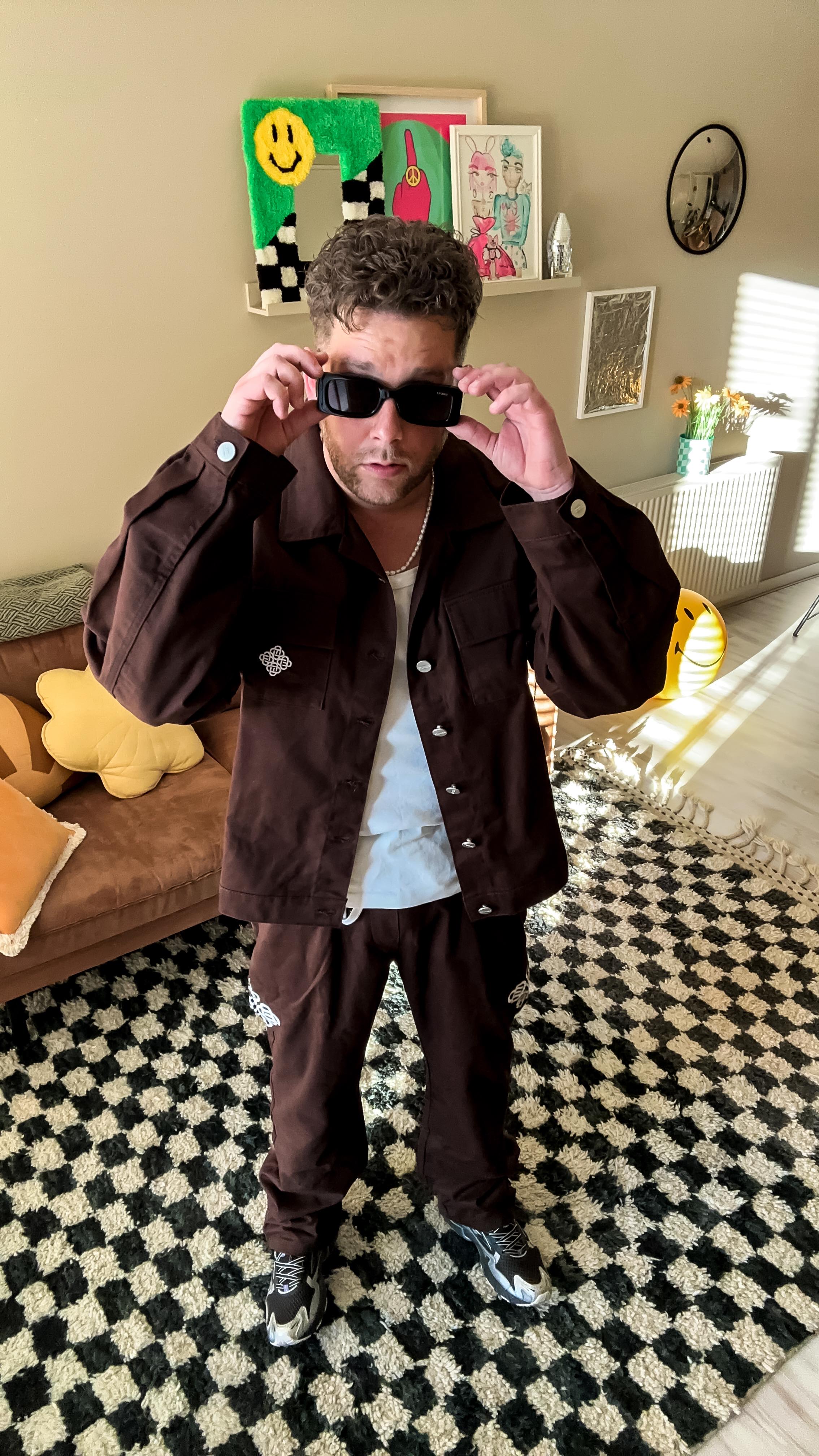 Instagram post by @robbbvdk for Wehkamp. Caption reads: This set is not normaaaal @equalite.thelabel 😍....