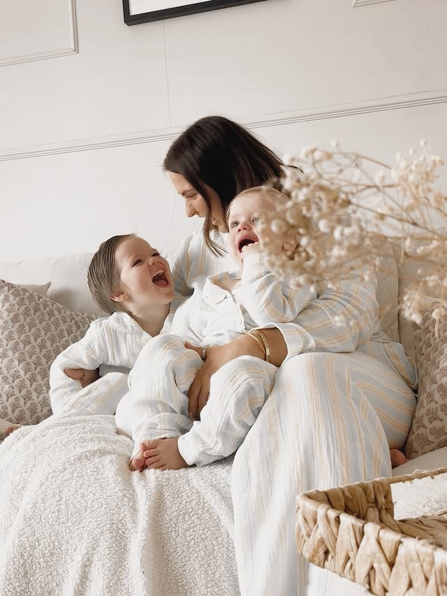 Instagram post by an influencer for MORI. Caption reads: [...] in our comfies from @babymoriofficial....