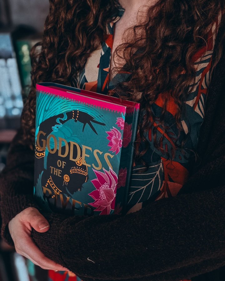 Instagram post by @tranquilreads for Illumicrate. Caption reads: [...] at work. I'm featuring this gorgeous....