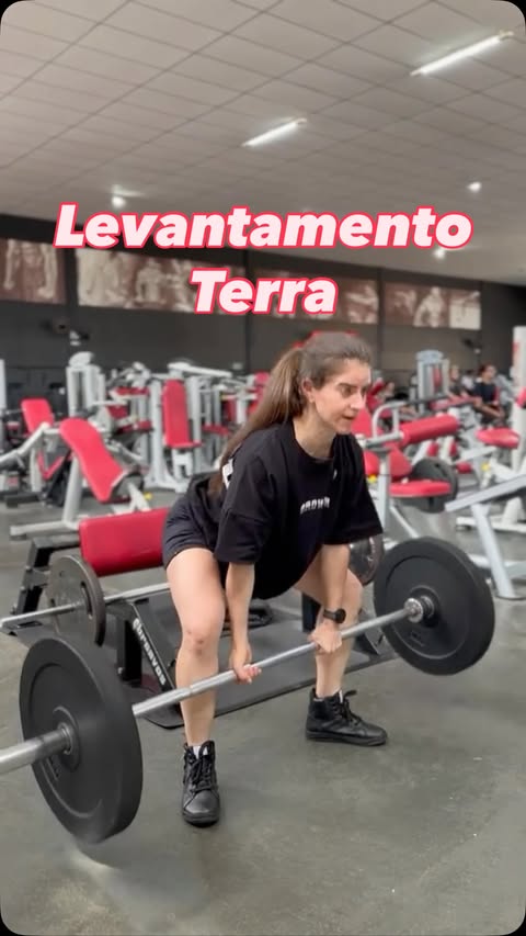Instagram post by @daianevarasquin for Growth Supplements. Caption reads: 🏷️ DAIANEMAROMBA na @growthsupplements 🏷️....