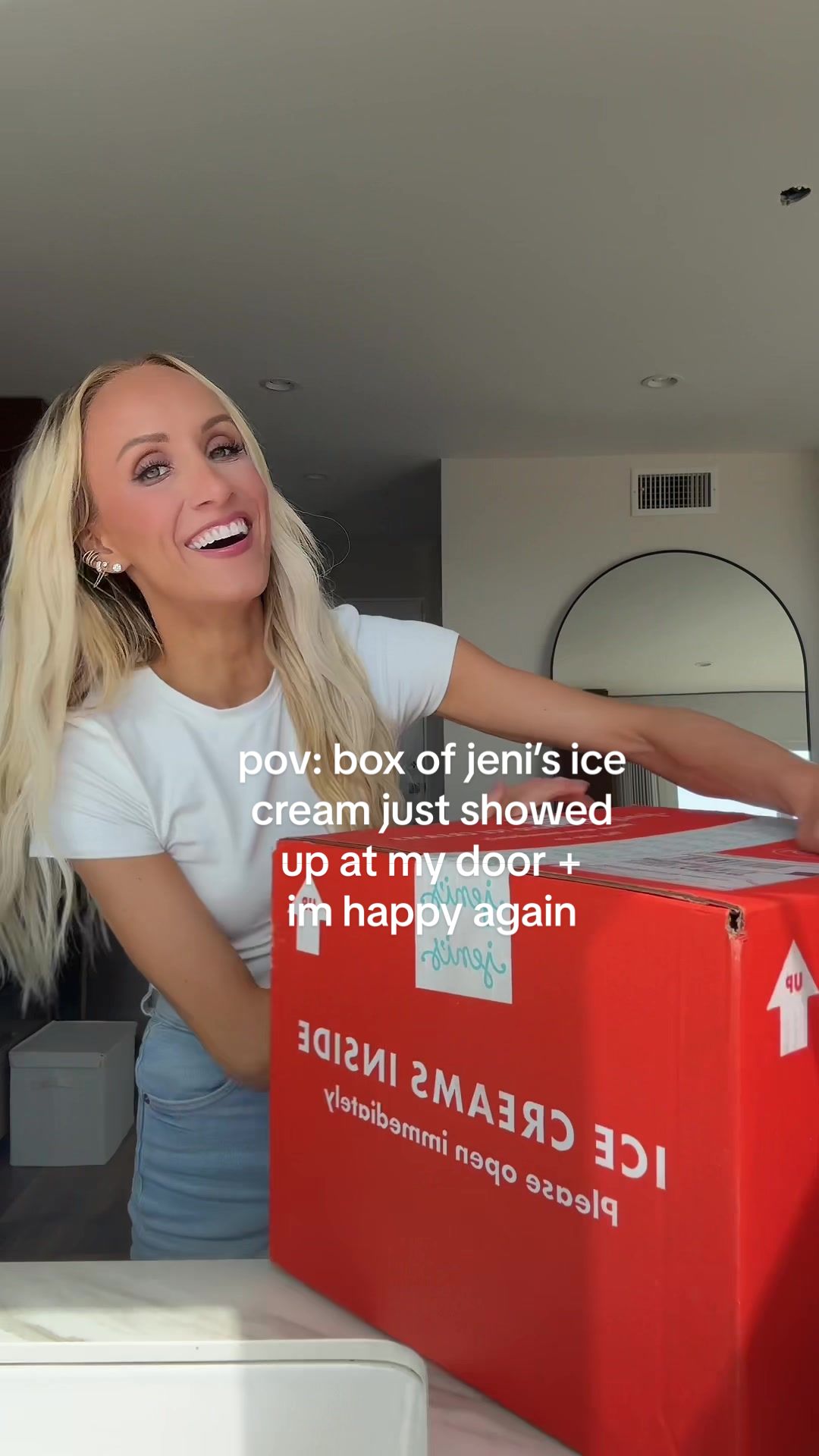 TikTok post by @nastialiukin for Jeni's Splendid Ice Creams. Caption reads: i love you @Jeni’s Splendid Ice Creams....