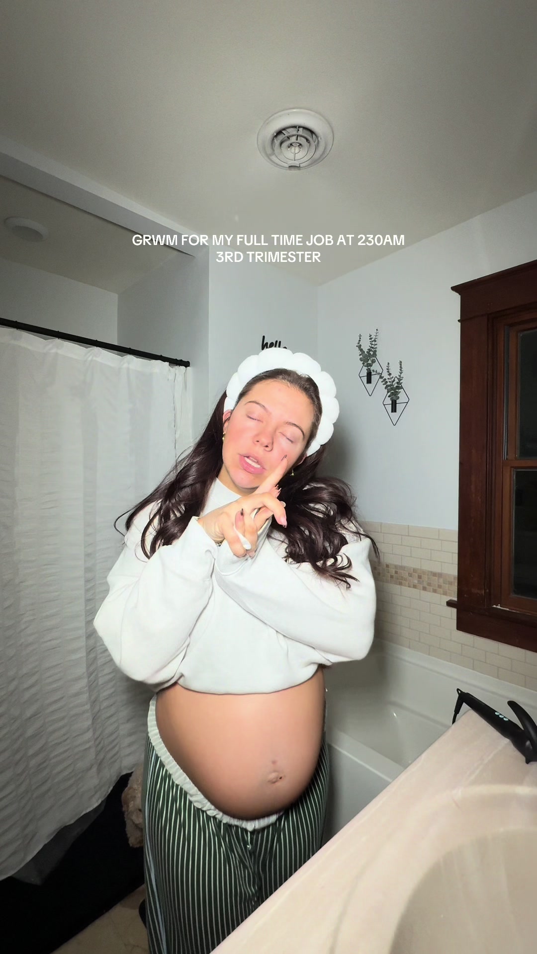 TikTok post by @alli.aliviaaa for BYOMA. Caption reads: [...] #relatable @8 Sheep Organics @byoma @Good....