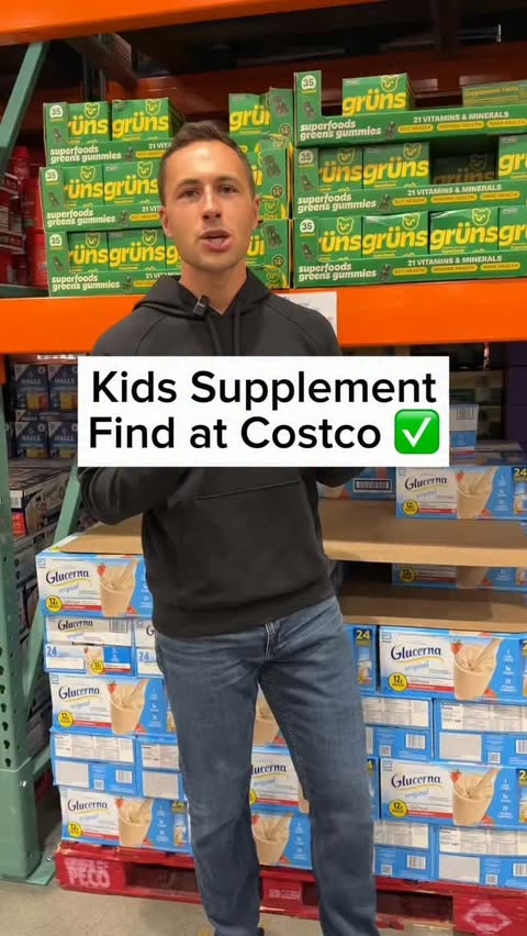 Instagram post by @healthwithhunter for Grüns. Caption reads: [...] the sugar in gummy vitamins, Grüns also....