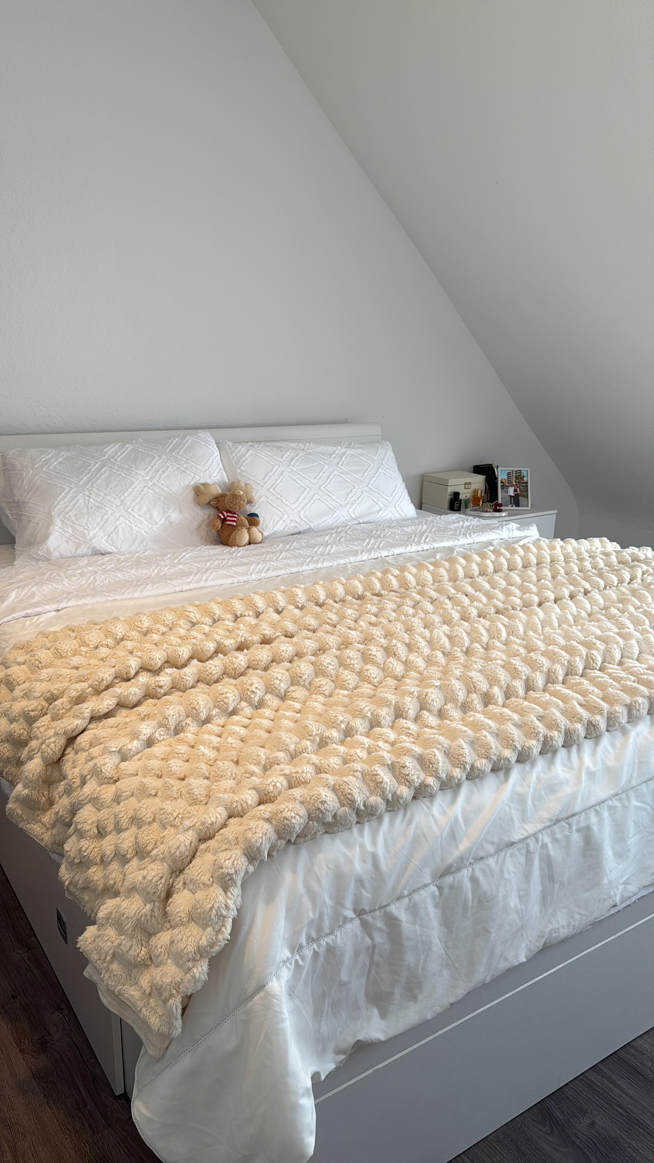 Instagram post by @kedtheblogger for slashop. Caption reads: Softness redefined🕊️ @slashopofficial.