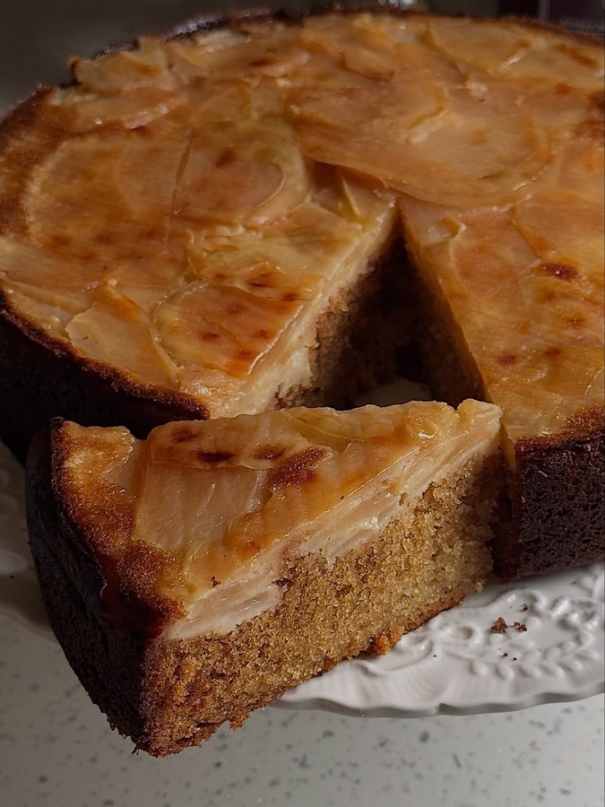 Instagram post by @into.trends for Natvia. Caption reads: Apple season is finally here! 🍏This one-bowl....