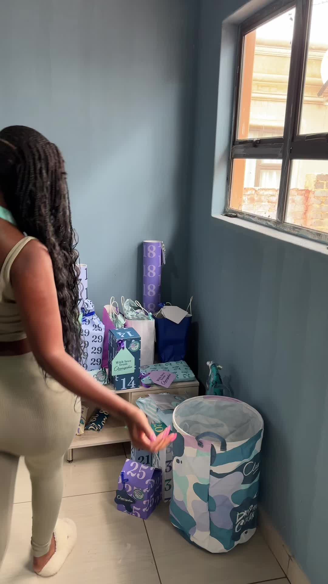 TikTok post by @karabo.kalake for Cleanipedia. Caption reads: Day 9 of🧼❤️#cleandezembaboss #cleanipedia....