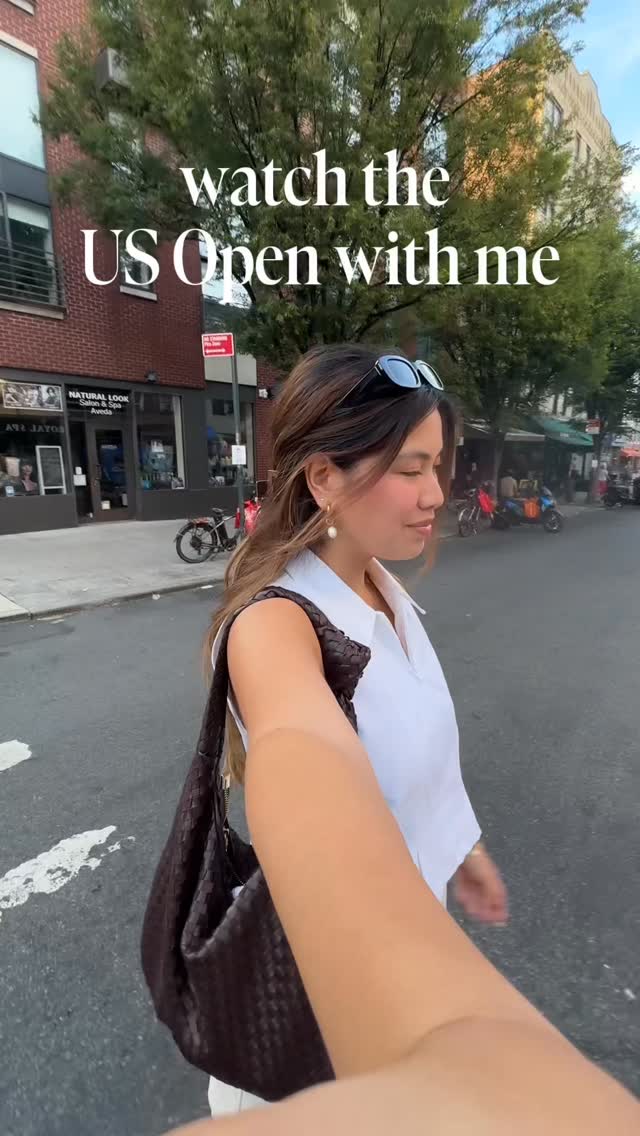 Instagram post by @biancagan for Electrolit. Caption reads: nothing like watching the US Open with good food....