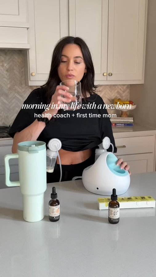 Instagram post by @barenutritionhealth for Auri Nutrition. Caption reads: 2 fail safes if you have no time for a morning....