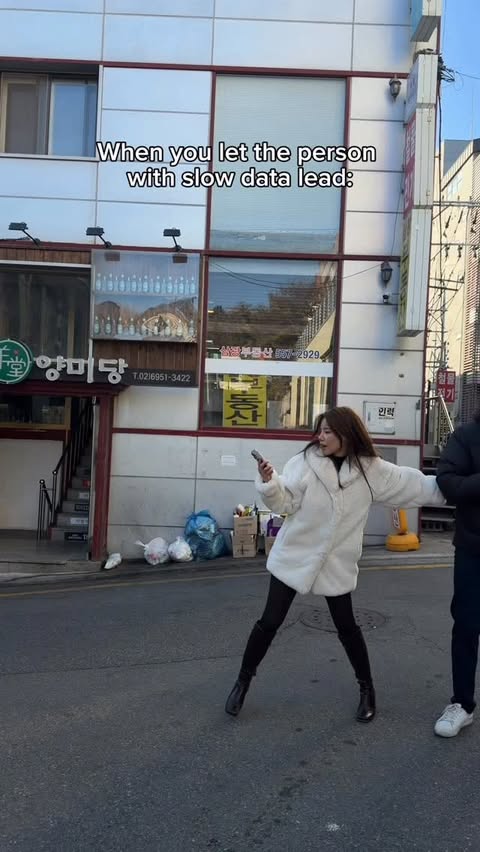 Instagram post by @eyecharlene for Simify. Caption reads: I used eSIM from @travelwithsimify all throughout....