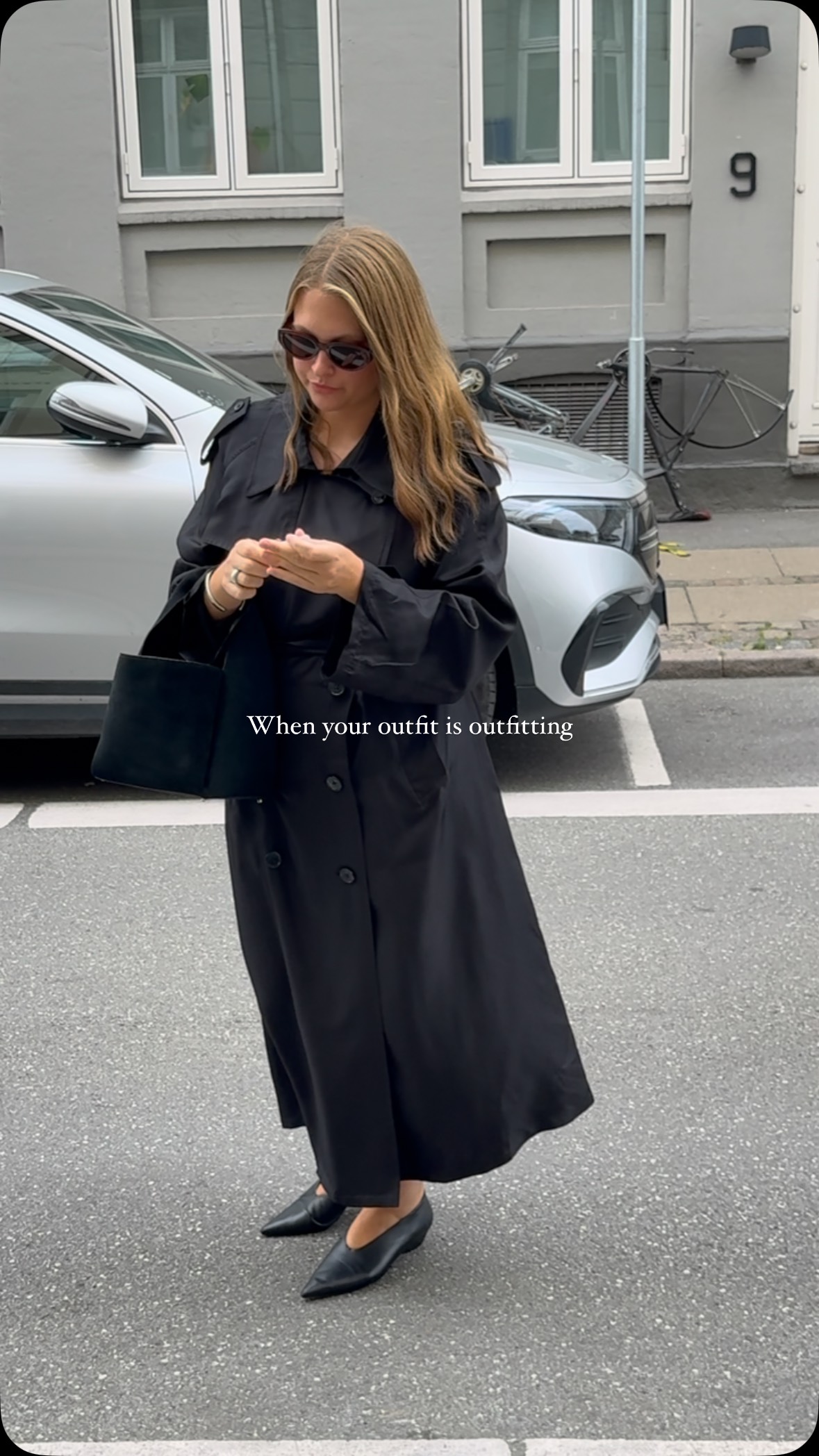 Instagram post by @sillebuchmann for The Frankie Shop. Caption reads: That feeling 🤌🏼🫦

Advertisement 

Coat....