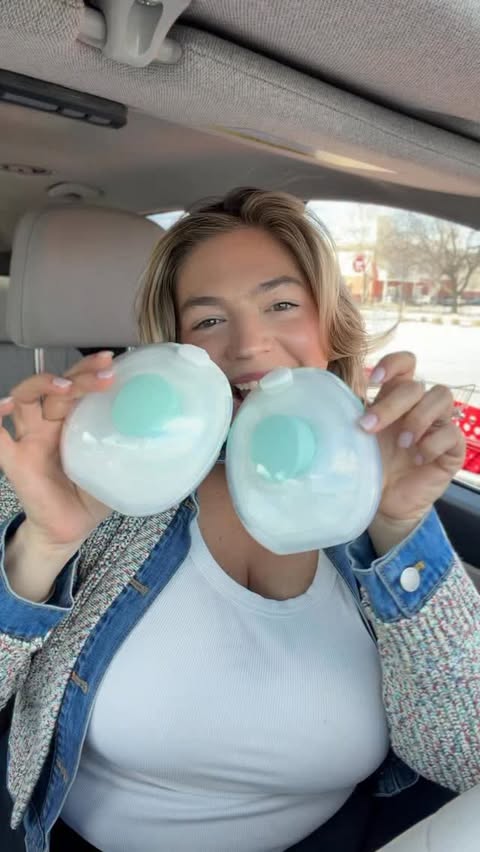 Instagram post by @cassidyandersonkids for willowpump. Caption reads: [...] going pumping in public with our @willowpump....