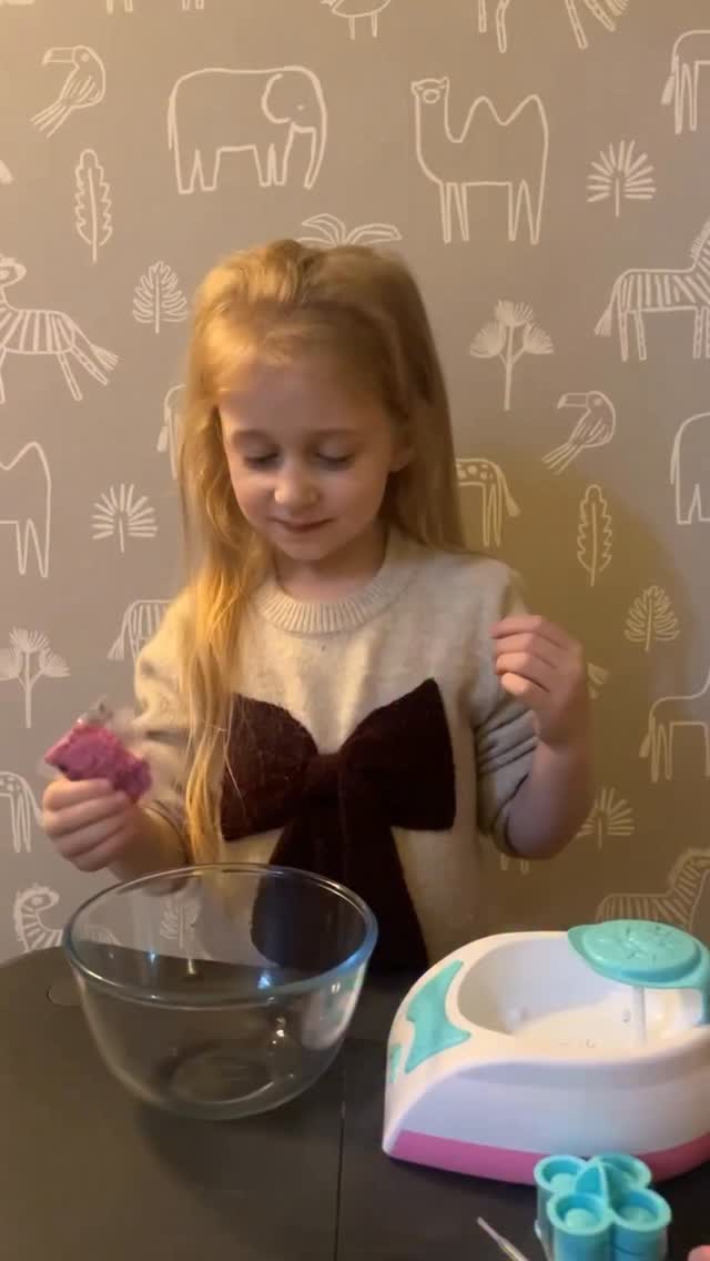 Instagram post by @adventurewithelijah for Canal Toys. Caption reads: [...] with the So bomb DIY Hand Spa from....