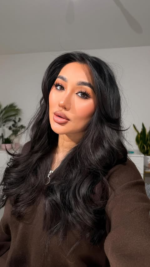 Instagram post by @xthuyle for Yepoda. Caption reads: [...] get your skin clear and glowing you need to....