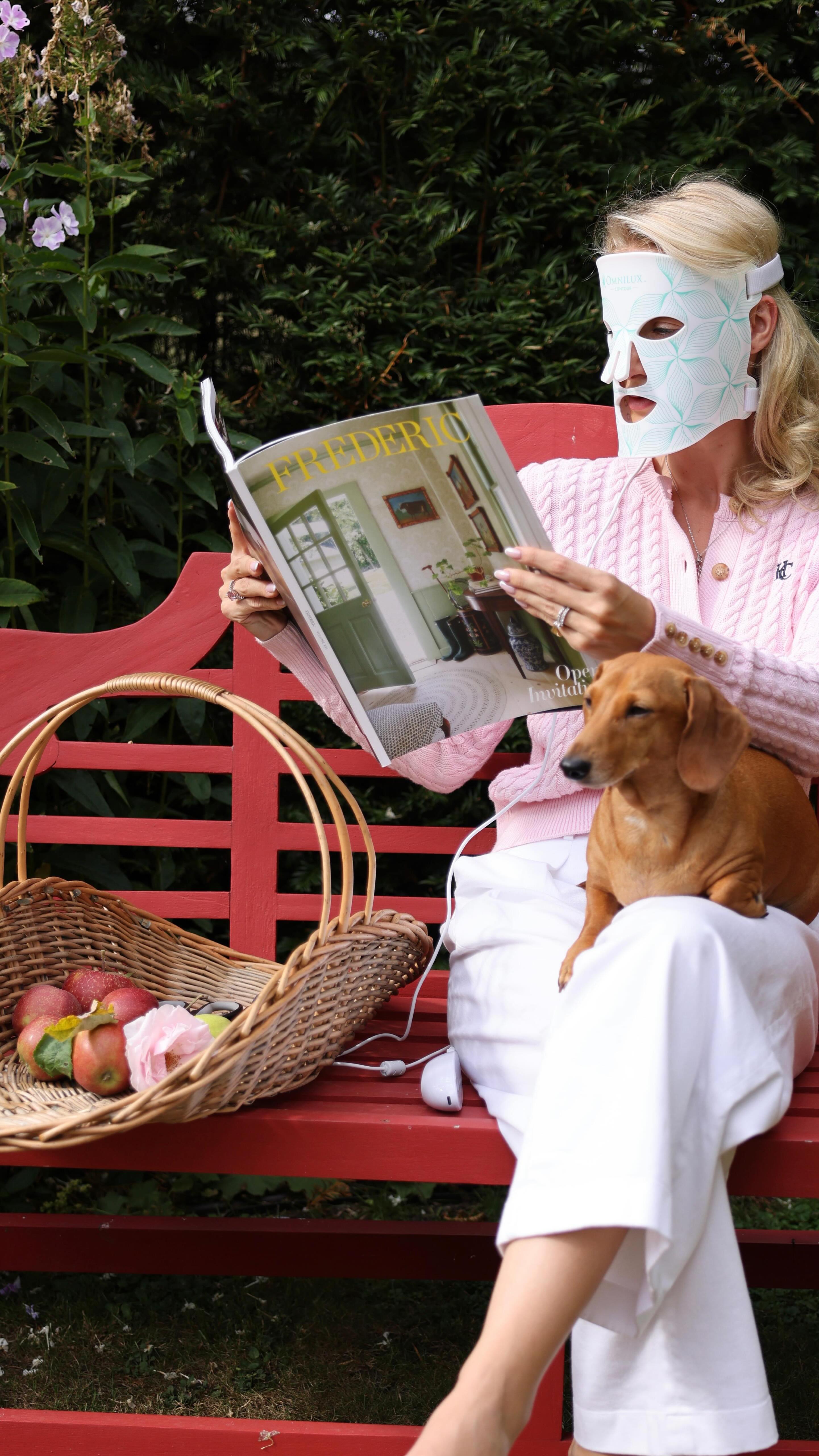 Instagram post by @leonorasmee for Omniluxled. Caption reads: To me, early mornings usually mean a walk with the....