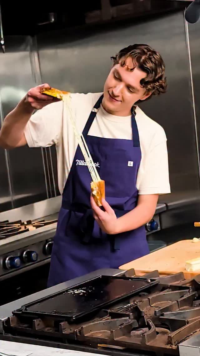 Instagram post by @chef__tyler for Tillamook. Caption reads: I had an amazing time at Grilled Cheese Fest with....