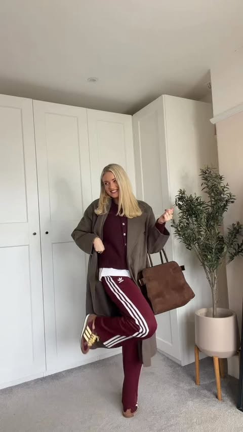 Instagram post by @helenacritchley for JD Sports. Caption reads: [...] these @adidasoriginals joggers from....