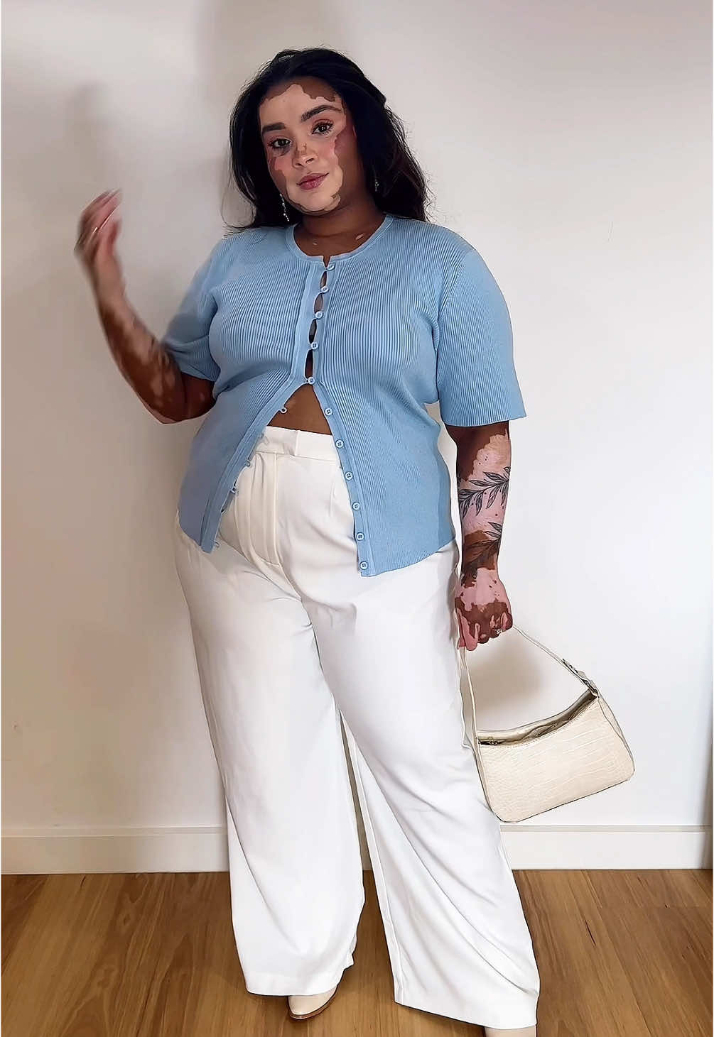 TikTok post by @onella_am for FAYT The Label. Caption reads: [...] want 10% off use code: ONELLAFAYT....