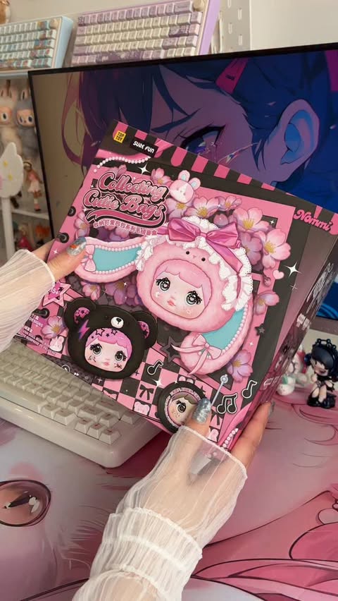 Instagram post by @elune.collects for Whoopea. Caption reads: ELUNE12 for 15% OFF @whoopeaofficial 🤎 Nommi -....