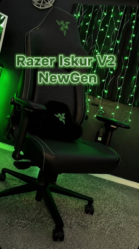 Instagram post by @shortxstuff_ for Razer. Caption reads: Check out the Razer Iskur V2 NewGen on Razer.com....