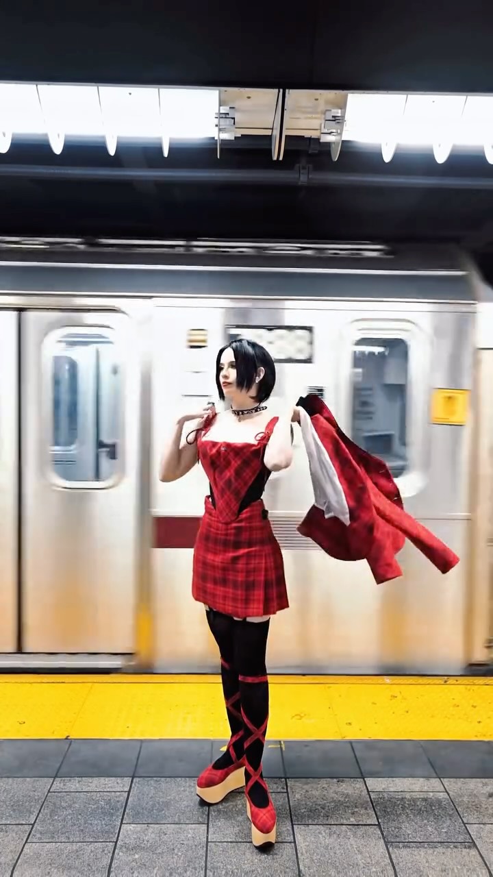 Instagram post by @azulettecosplay for VIZ. Caption reads: [...] in something with @viviennewestwood  and....